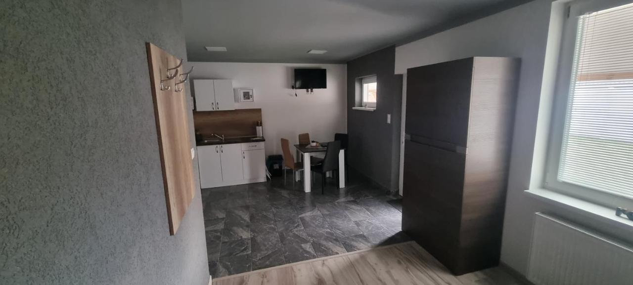 Alexej Apartmany Veľký Meder Buitenkant foto