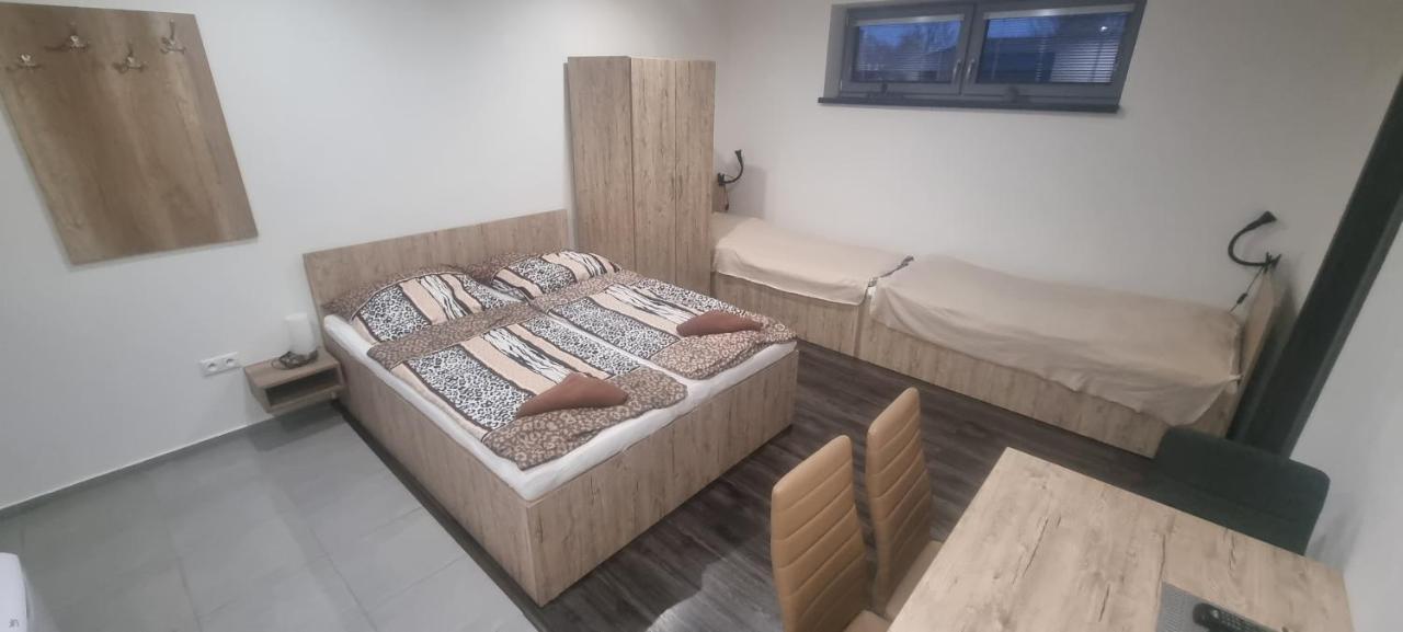 Alexej Apartmany Veľký Meder Buitenkant foto